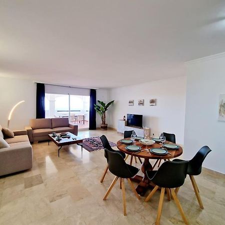 Las Palmeras Seaviews Міхас Екстер'єр фото